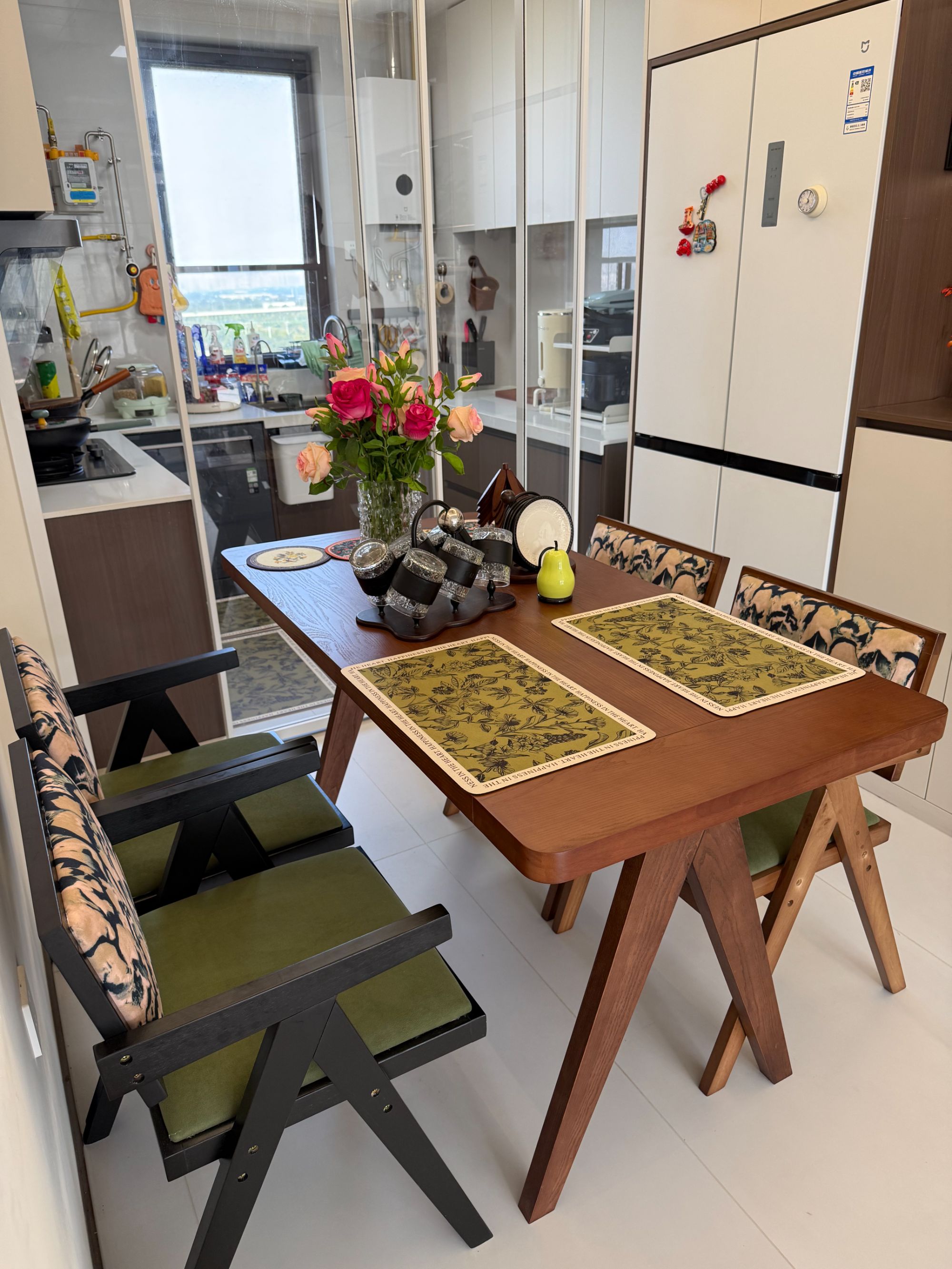 设计师推荐款昌迪加尔桌北欧中古风实木餐桌家用客厅小户型餐桌