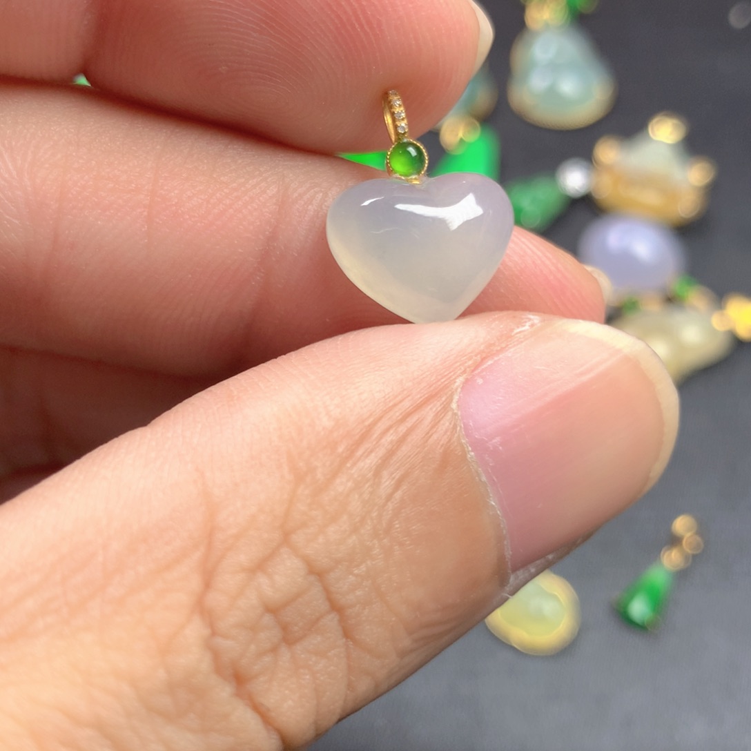 【闪购商品】颈饰18K金镶嵌翡翠翡翠