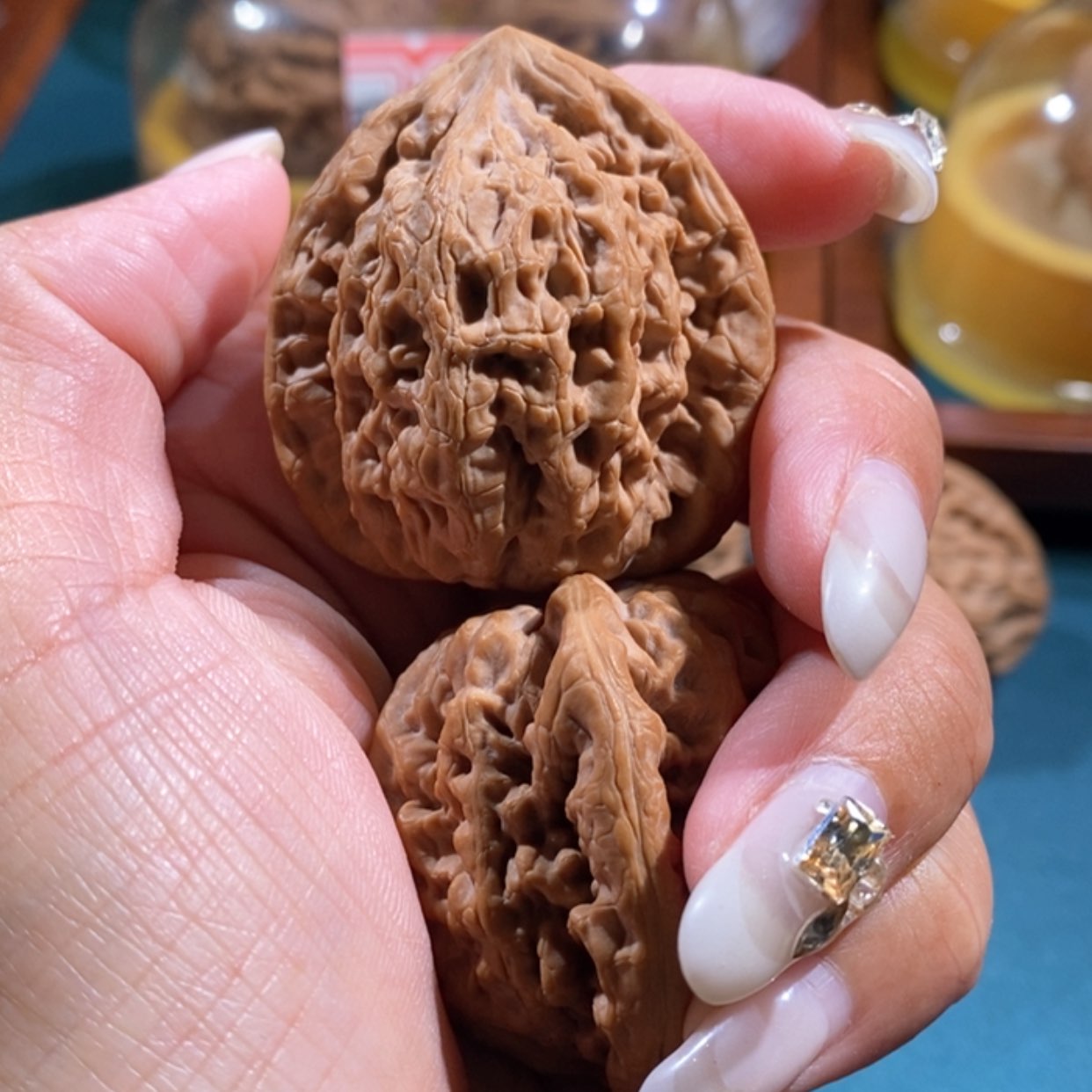 【闪购商品】文玩核桃吊坠开*金公子