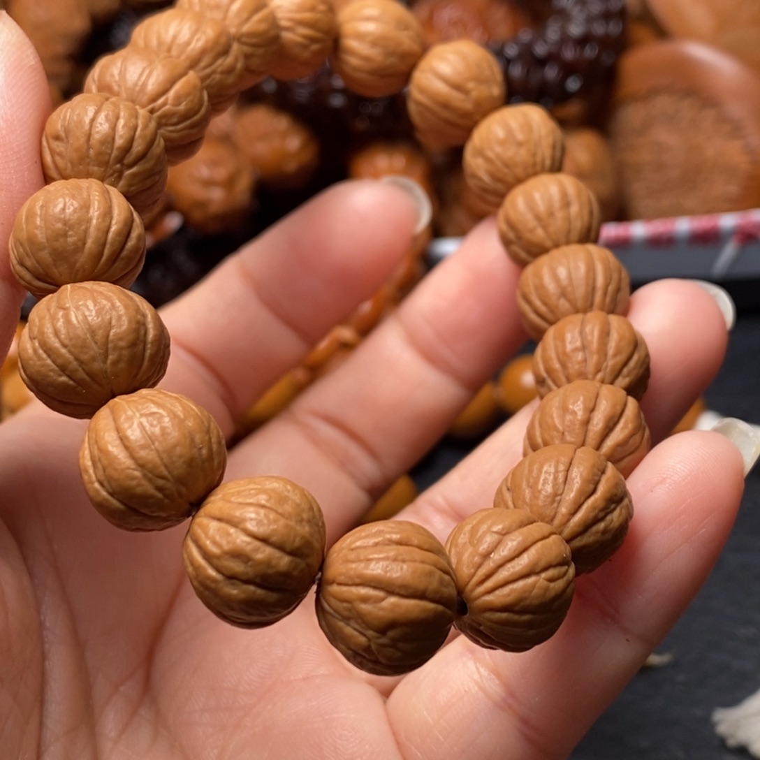 吊坠猴头核桃猴头