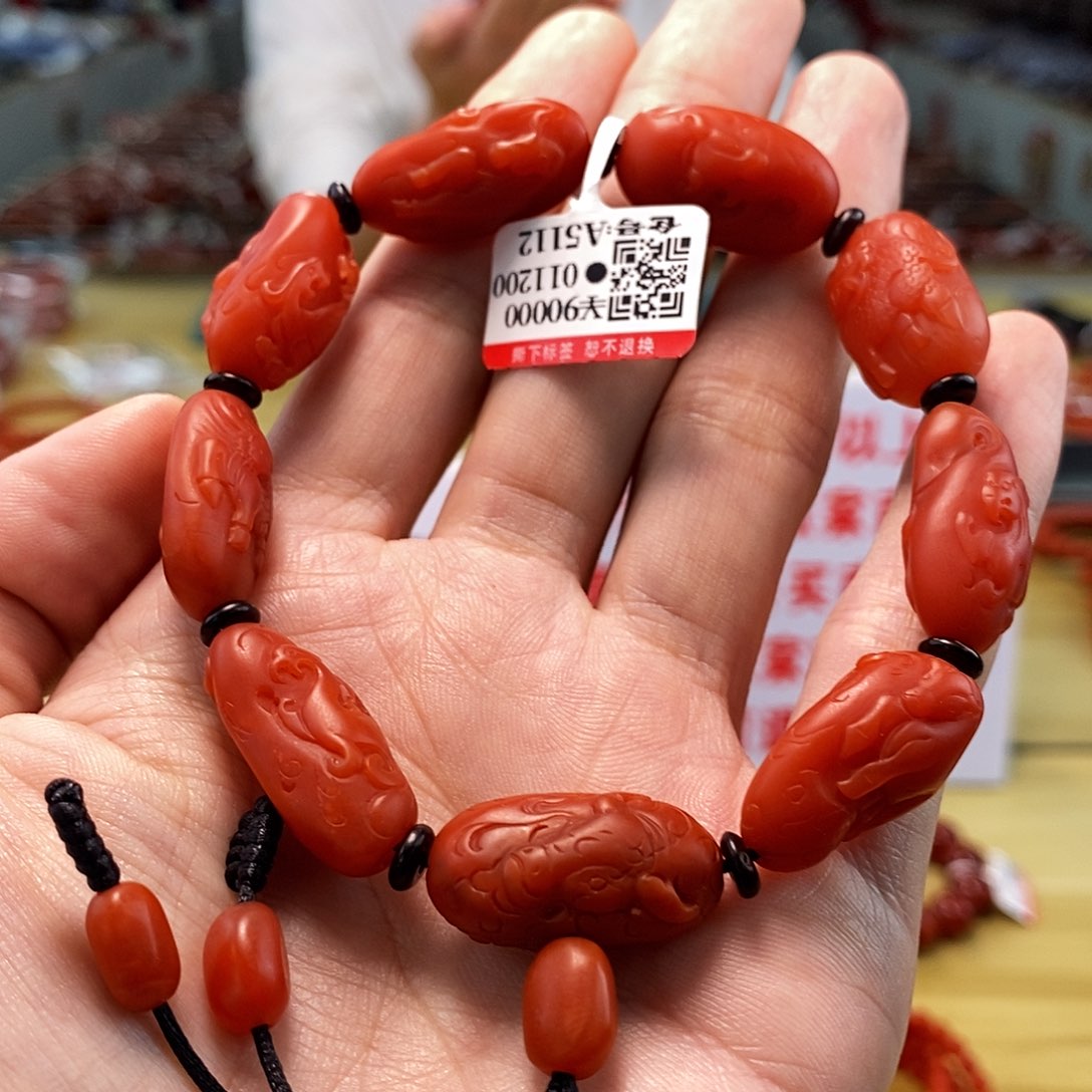 南红玛瑙  13mm  多样性发一未镶嵌