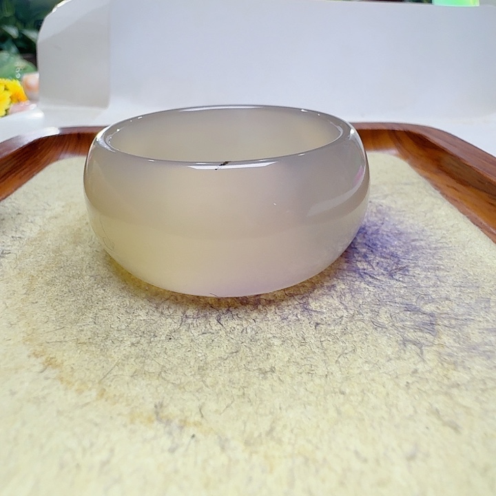 ****玛瑙/玉髓未镶嵌手镯