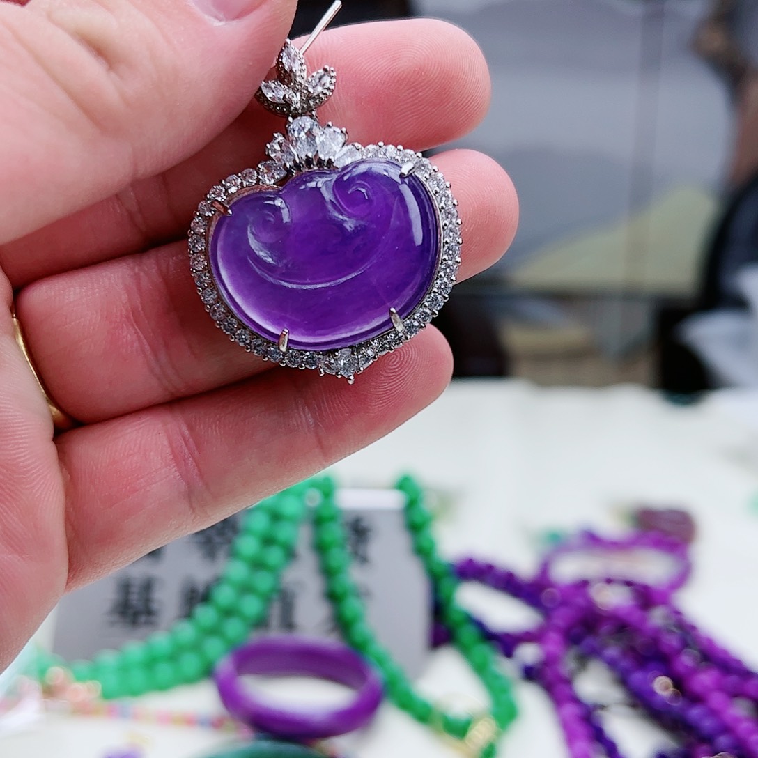 翡翠吊坠(赠链)银S925镶嵌