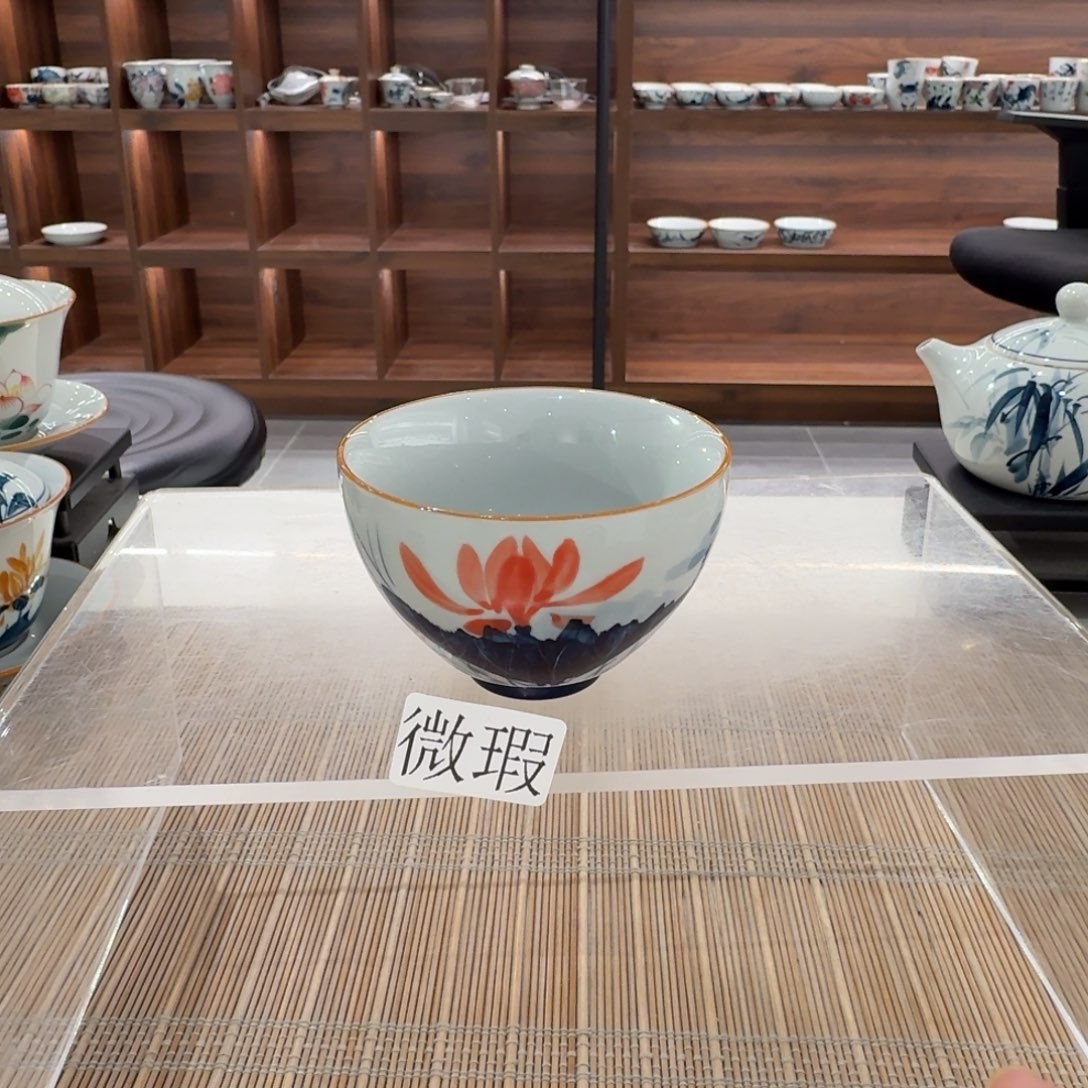 釉下手绘茶具微瑕