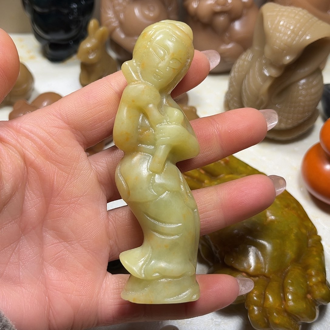 白玉菩提吊坠白玉菩提吊坠