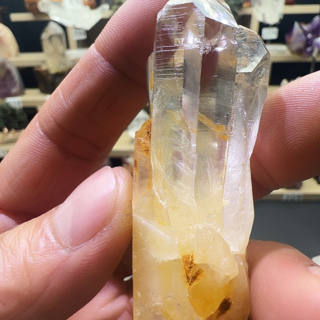 石利姆水晶原石摆件，