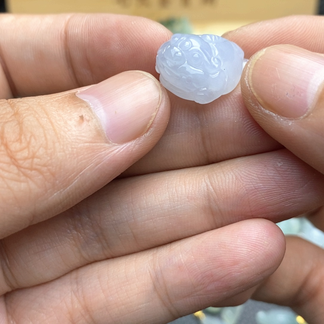 翡翠未镶嵌吊坠(不含链)金蟾