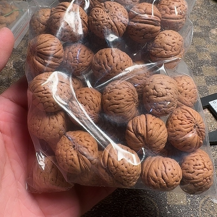 乐****吊坠桃核666666666666