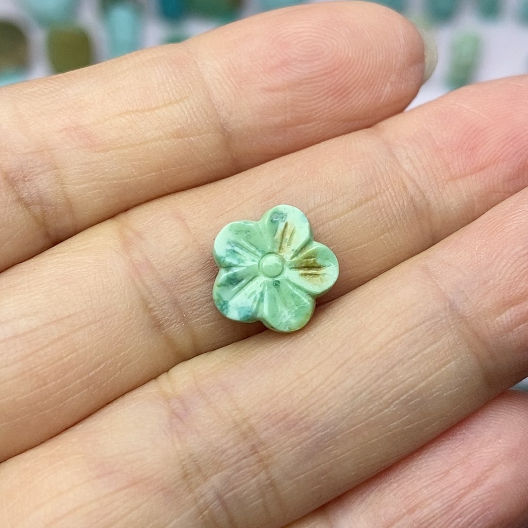 绿松石未镶嵌配饰