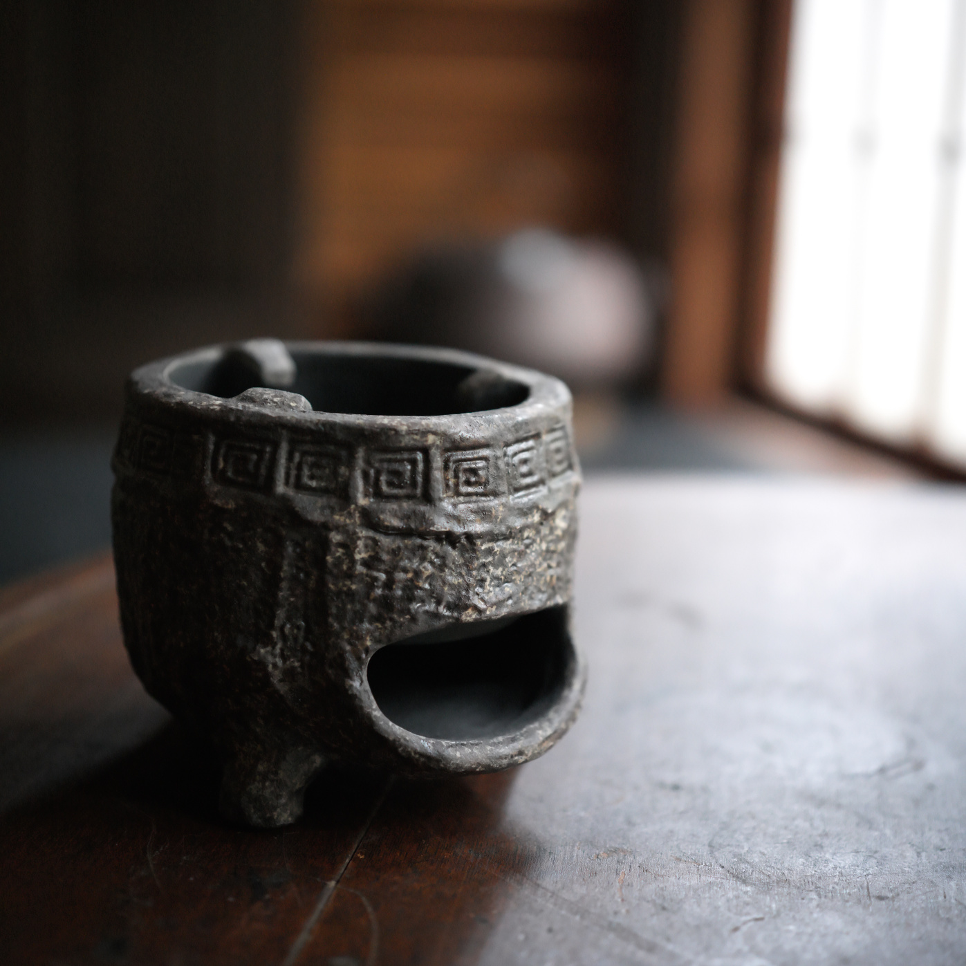 松风陶舍陶艺手作三足碳炉詫寂陶炉煮茶炉复古茶炉烧炭炉功夫茶具