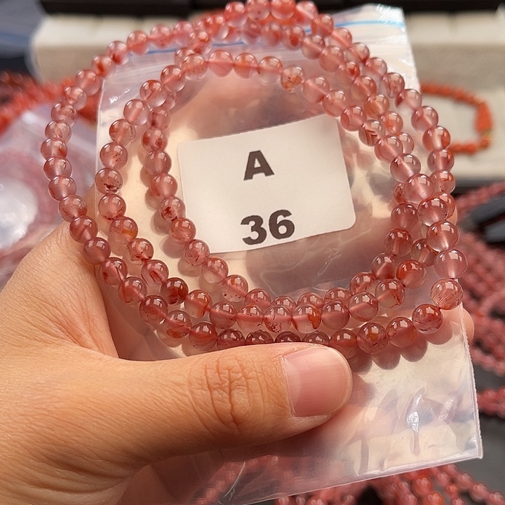 南红玛瑙未镶嵌多样性发货默认微瑕称重6mm