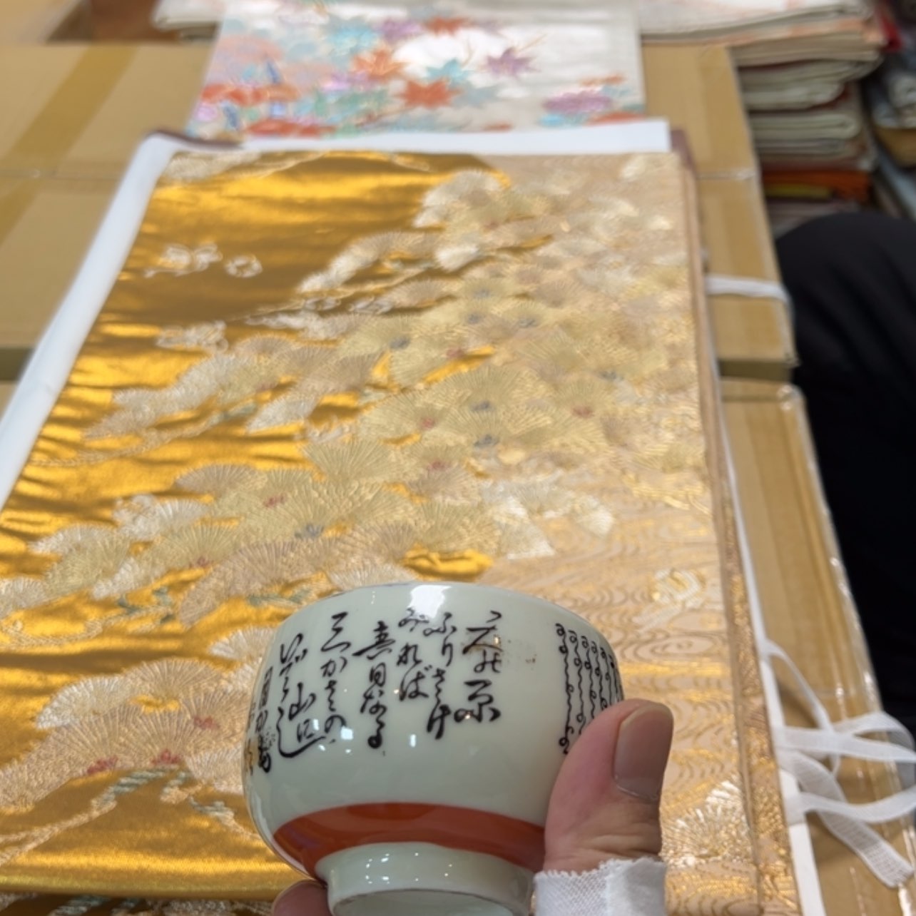 【闪购商品】缂*陶瓷马克杯带盖勺