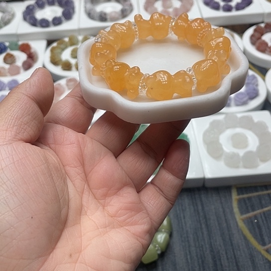 石英质玉（非洲翠）合金手串