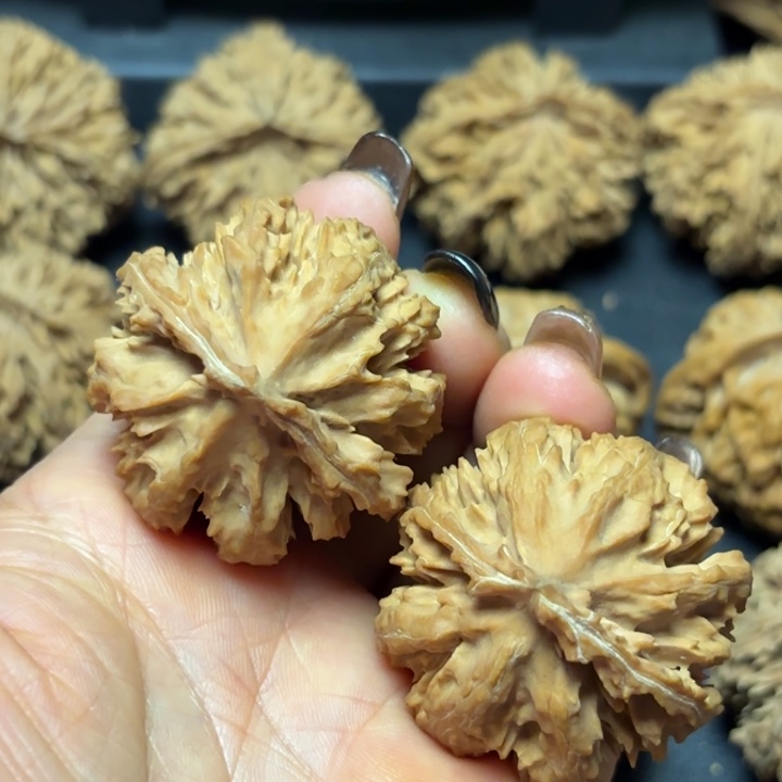 福***丶文玩核桃吊坠秦岭灯笼21