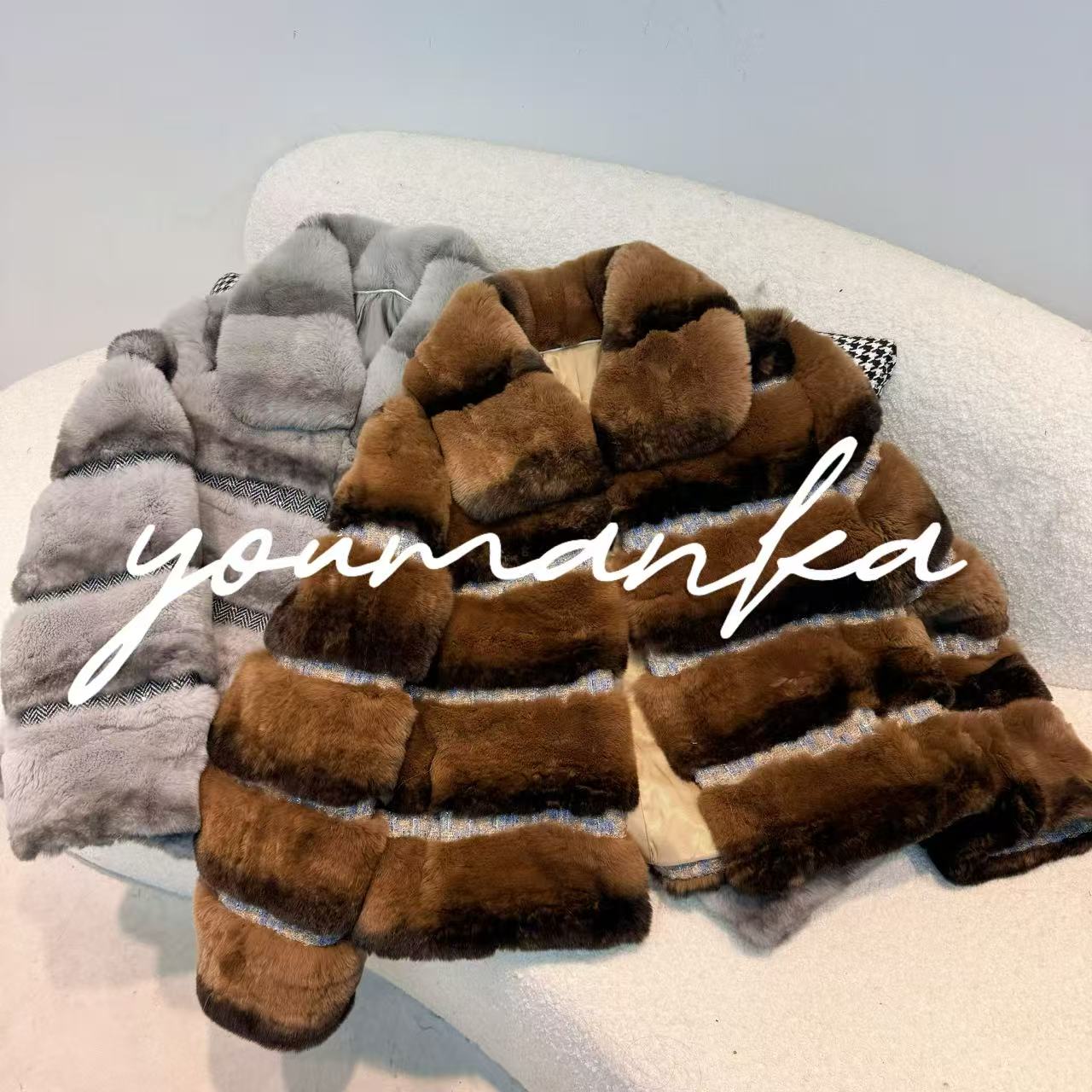 2d735小翻领雷克斯獭兔重工外套