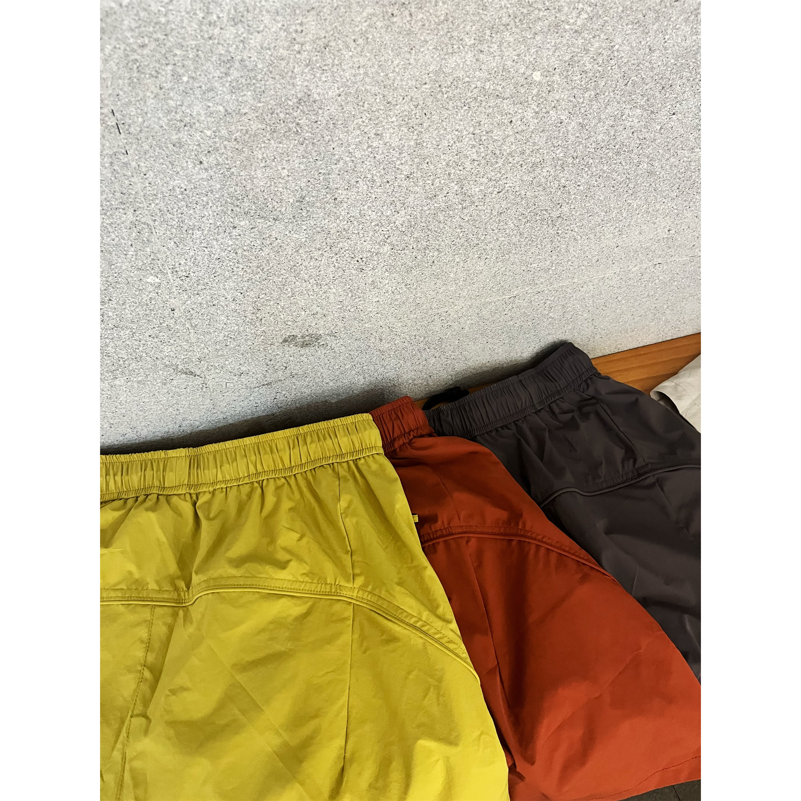 2025夏季新款速干彩色短裤25075简单休闲百搭日常情侣男