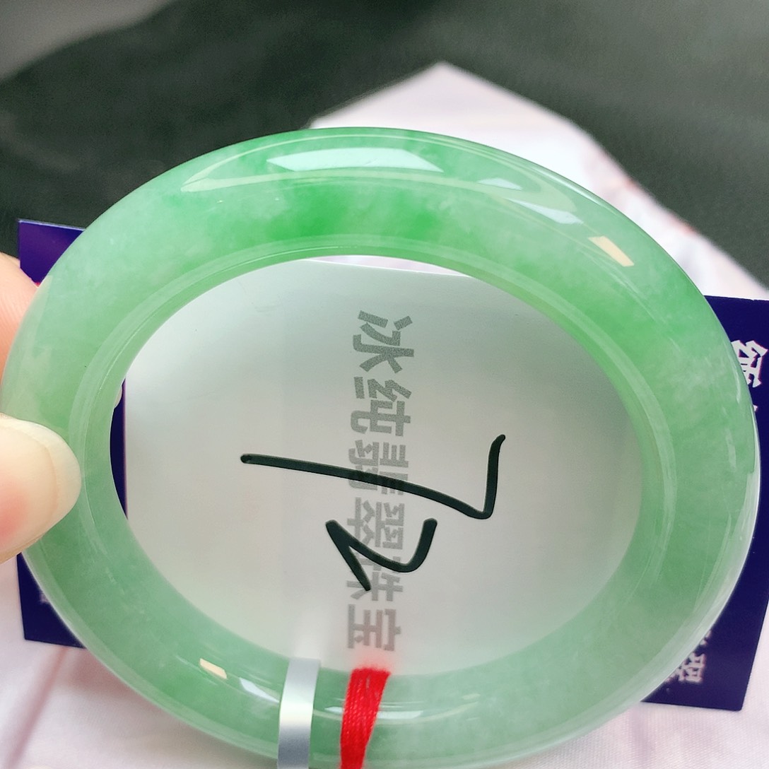 【闪购商品】翡翠手镯未镶嵌缅甸天然a货翡翠
