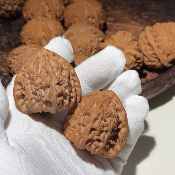 马***上把件文玩核桃三角白41