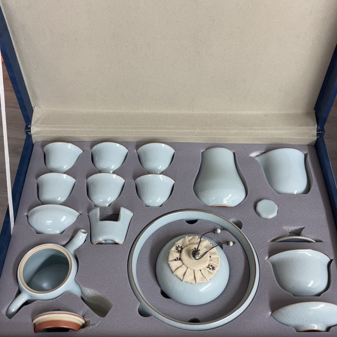 微瑕特价青瓷（带礼盒