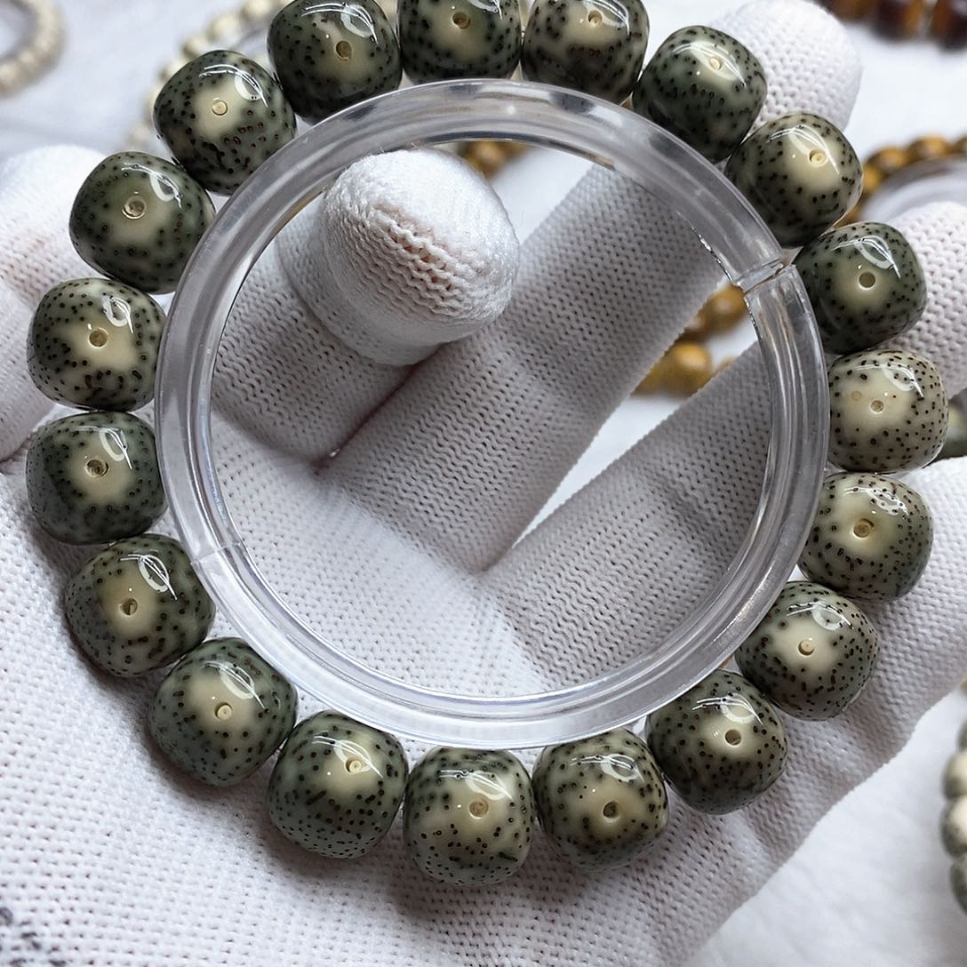 星月菩提吊坠13大眼帝王绿