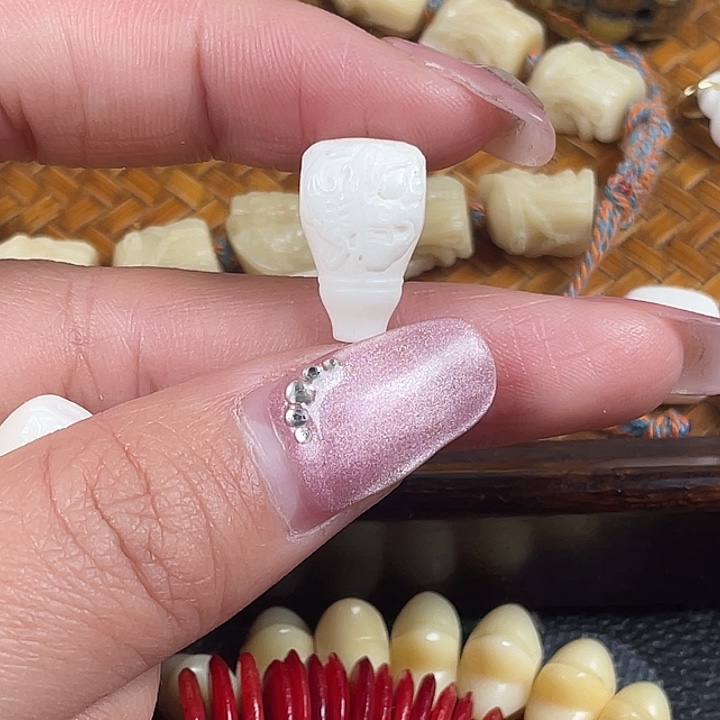 鹿骨手串/手链驼骨驼骨29，1.0