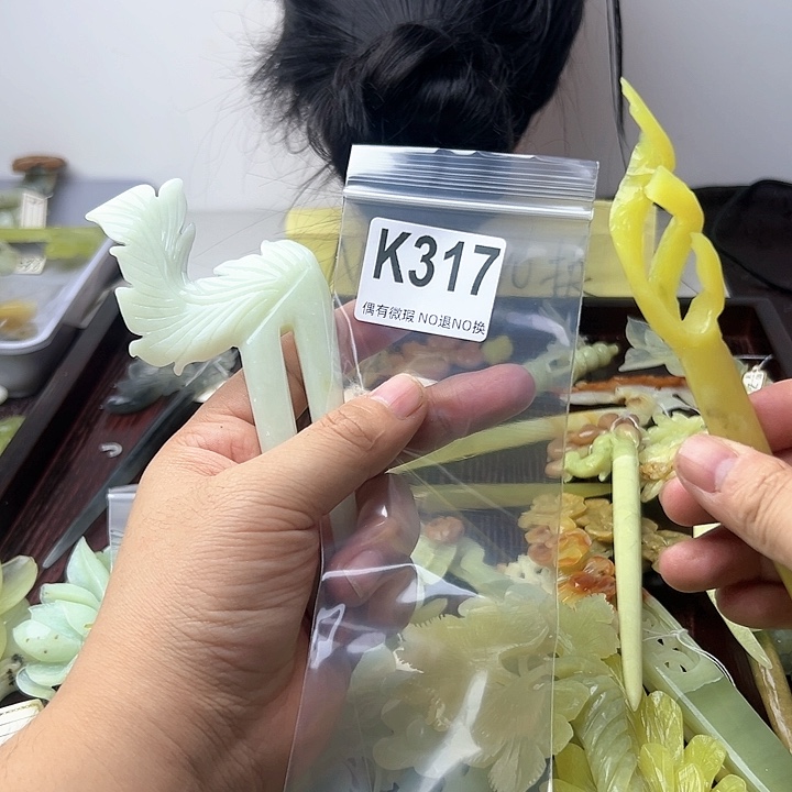 蛇纹石玉发饰合金清*