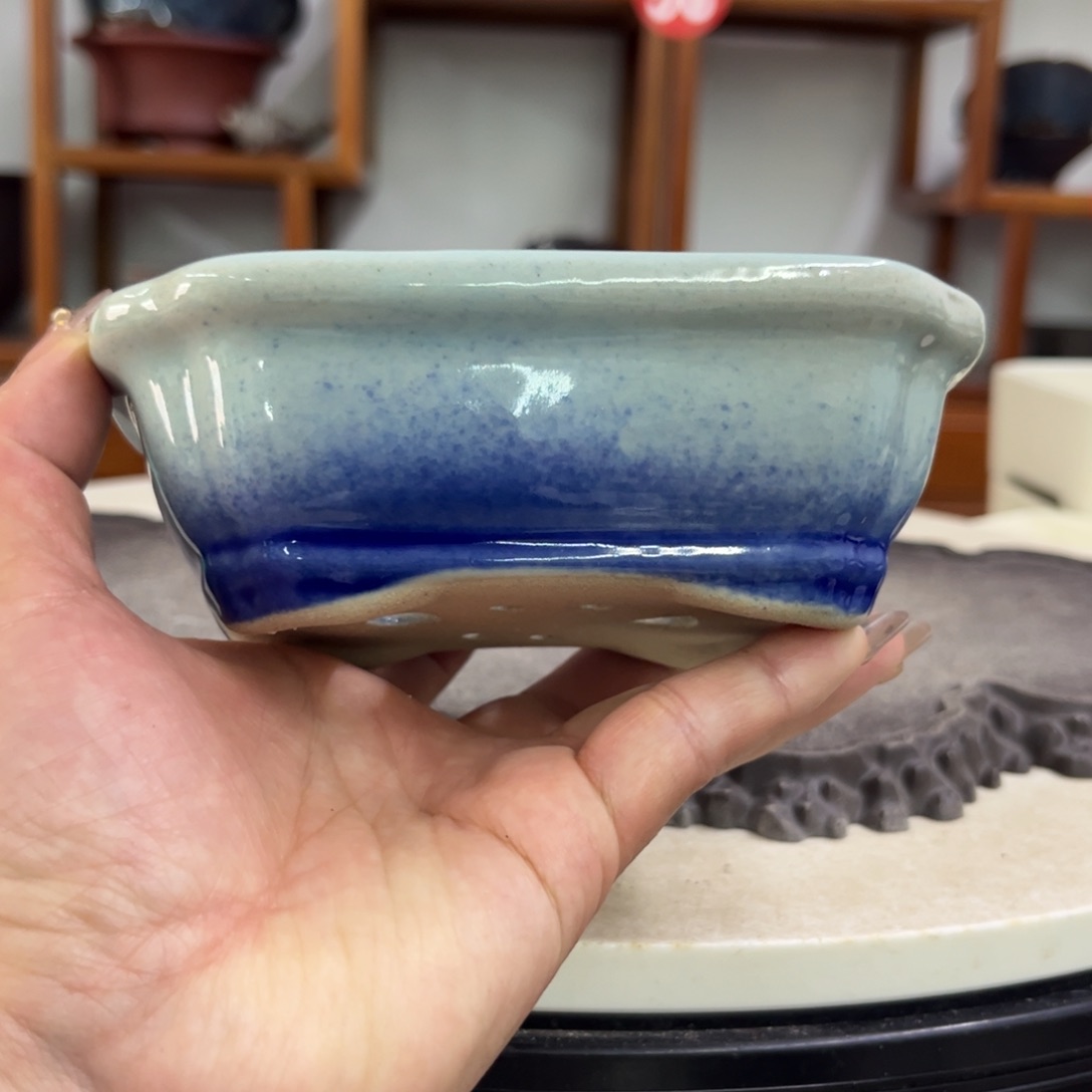 紫砂花盆瑕疵4/13-10。。。