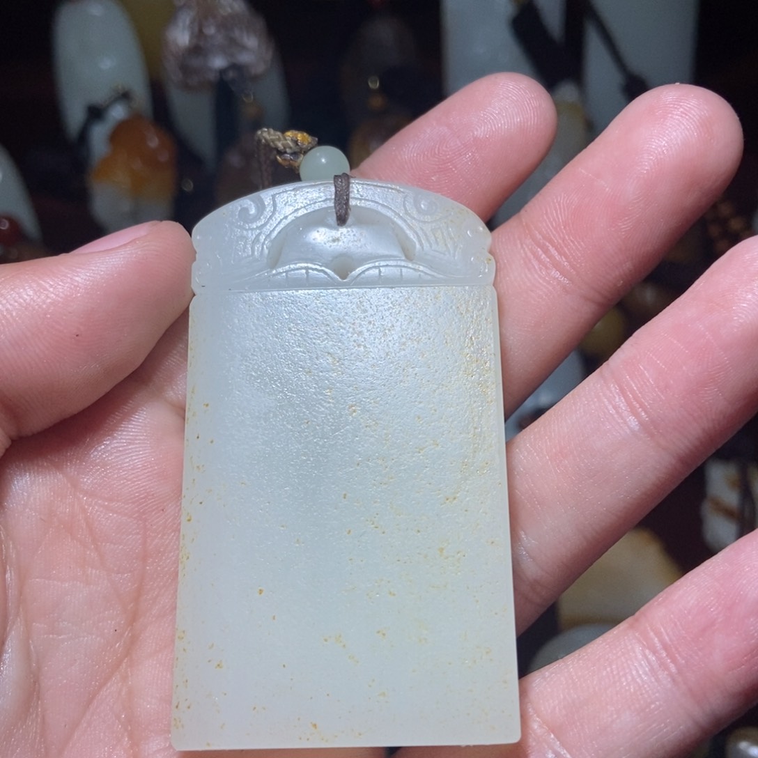 和田玉颈饰未镶嵌小*