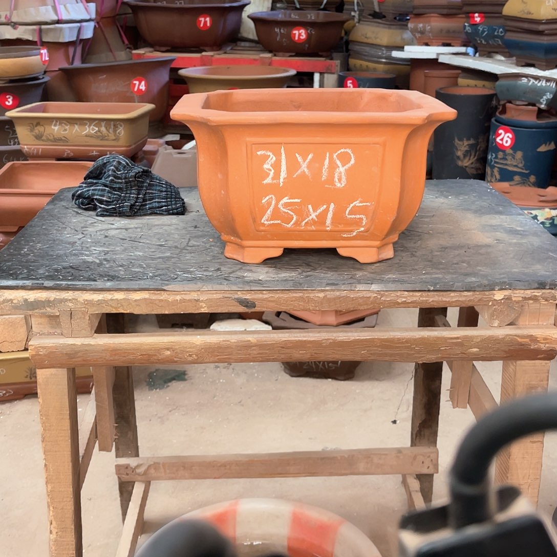 紫砂花盆四方盆一个