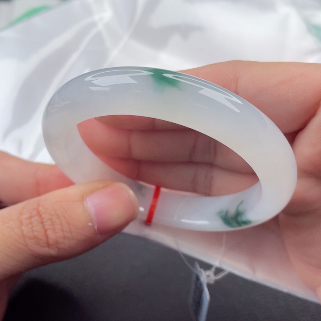 翡翠手镯未镶嵌正圈54