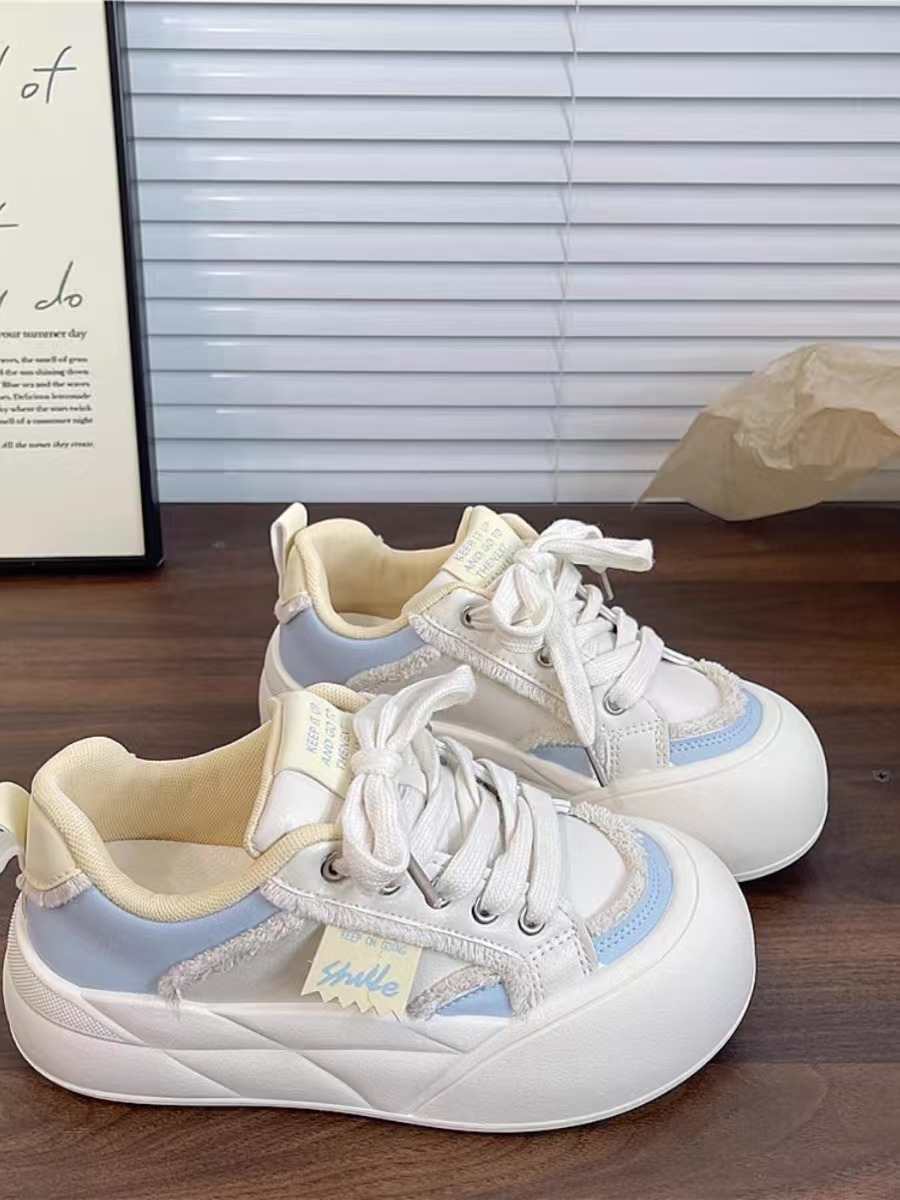 学生透气冬季板鞋圆头休闲板鞋复古ins低帮情侣时尚