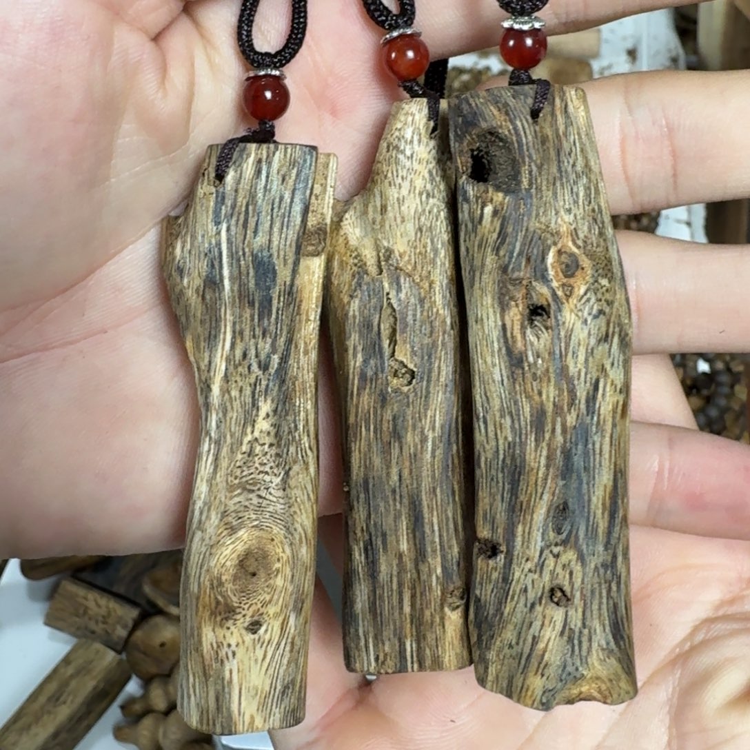 奇楠沉香手车挂10g左右发一