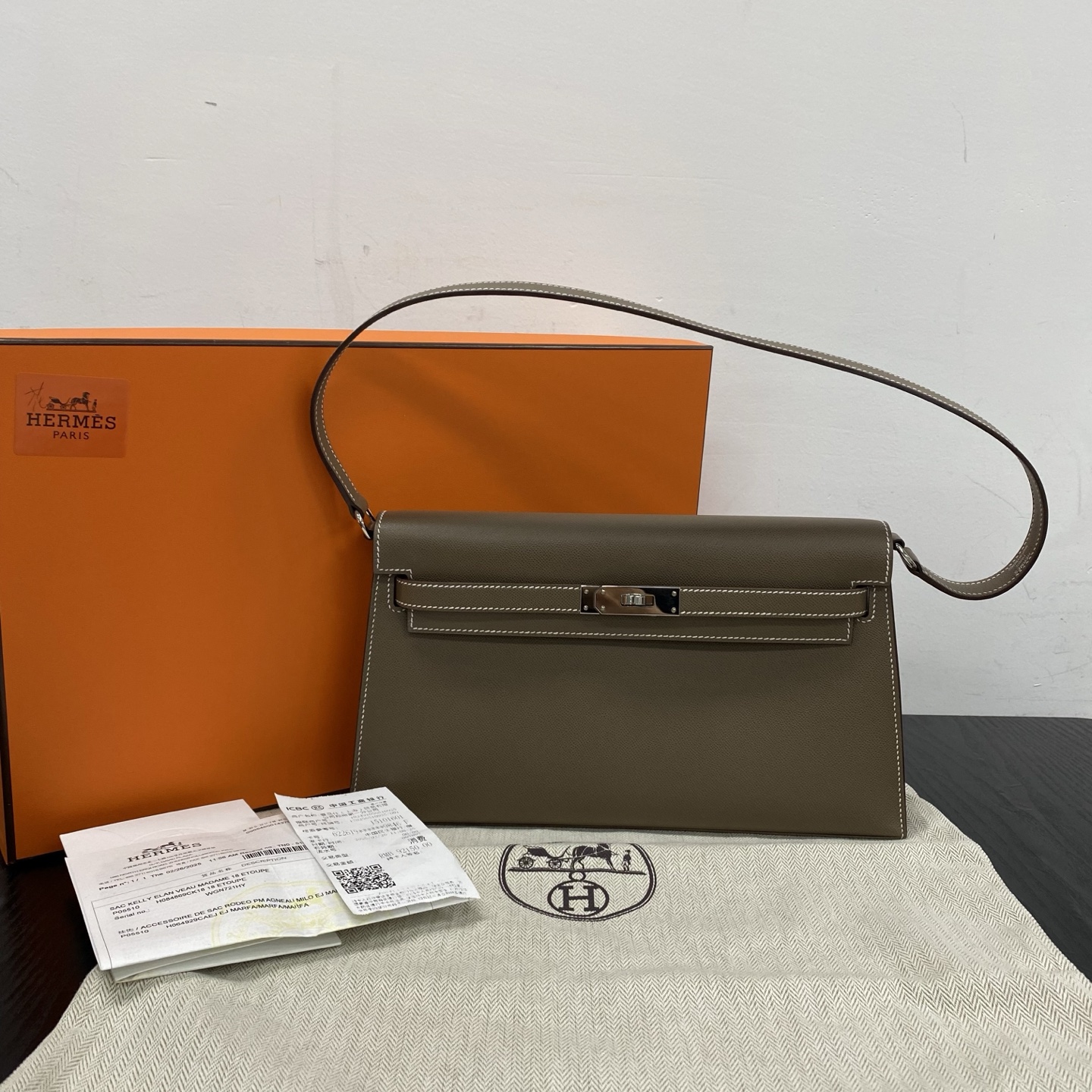 95新 Hermes/爱马仕 大象灰银扣kelly elan长款单肩斜挎包 41655