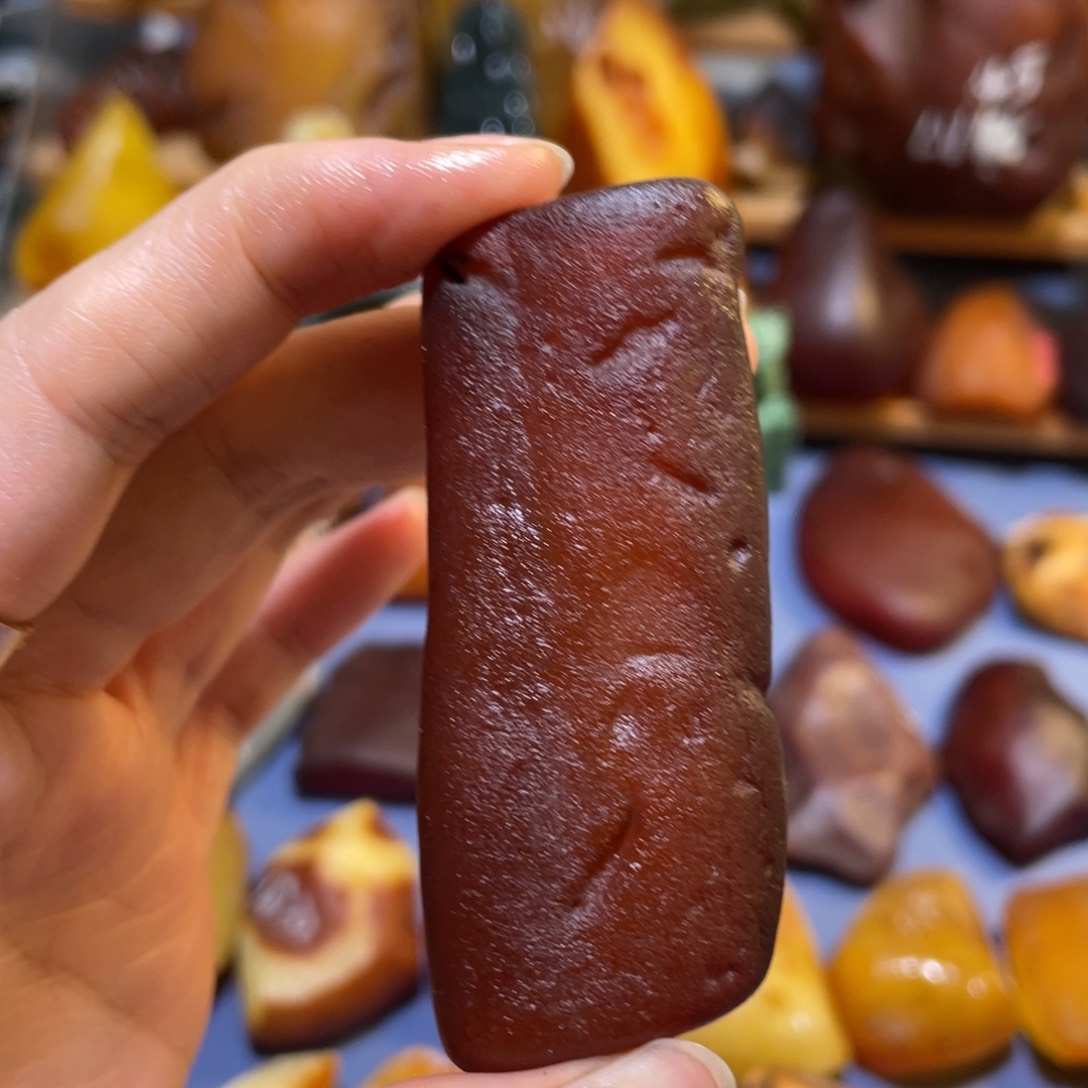 定制琥珀未镶嵌原石