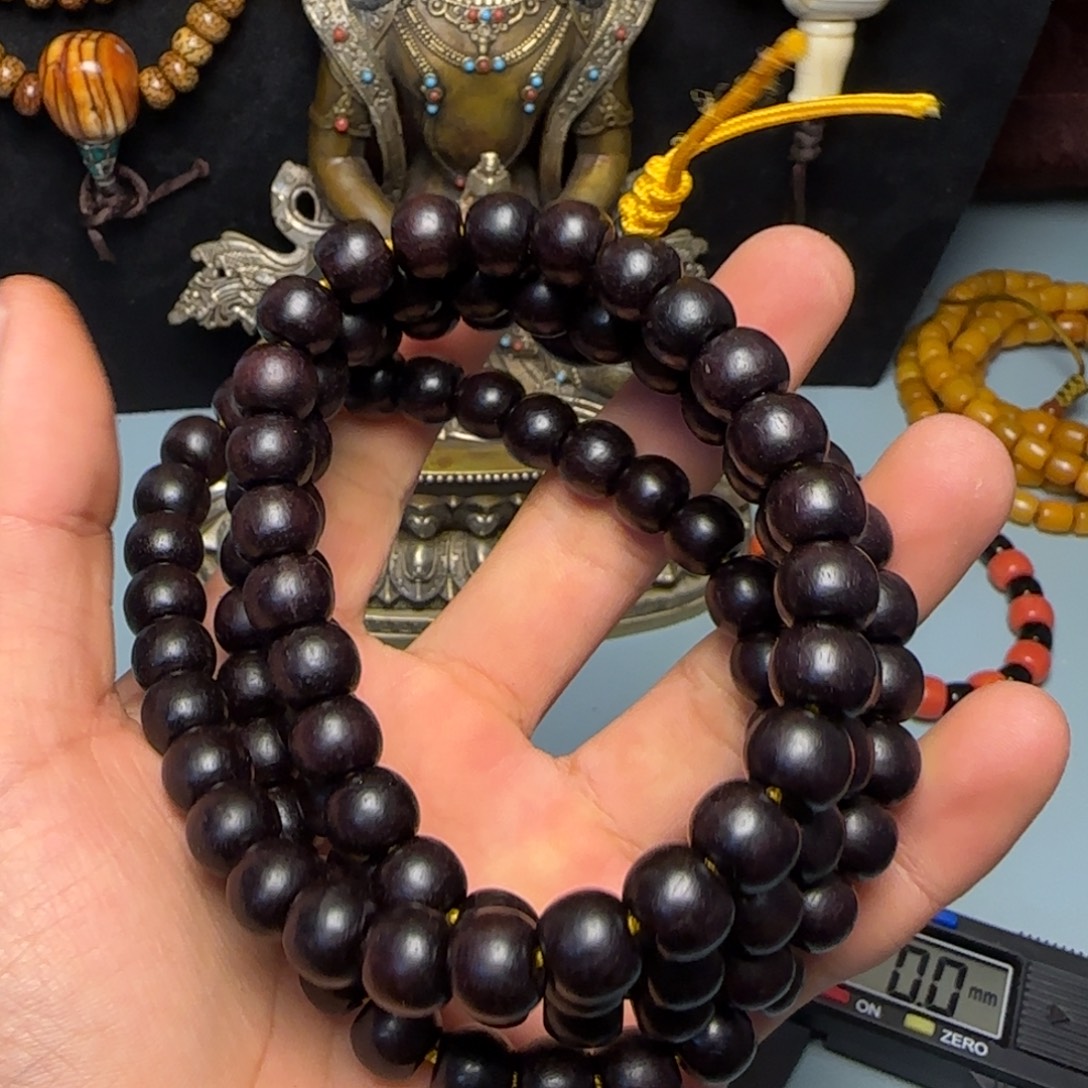 无***情格桑工艺坊直播间