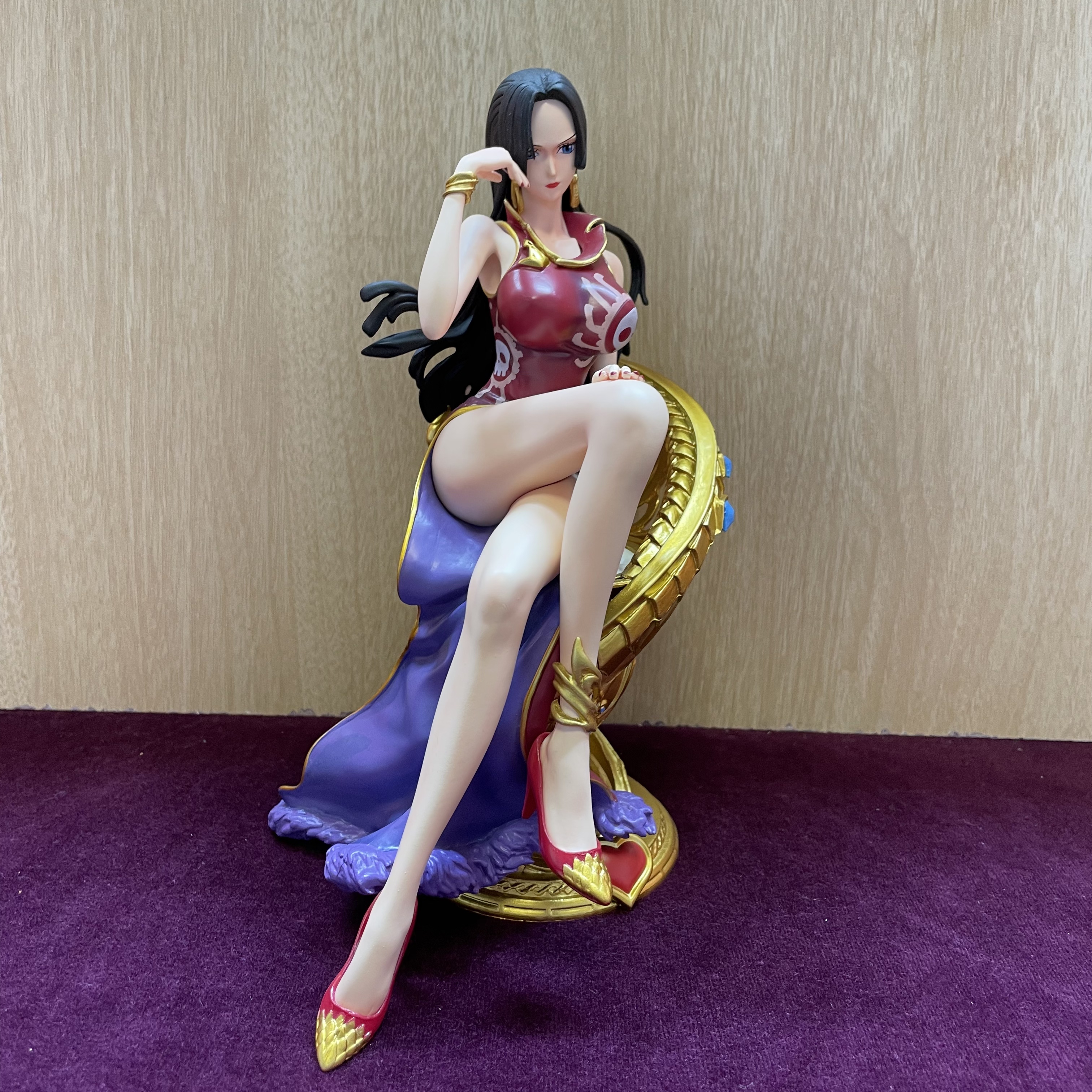 【清风潮玩】海贼王 沙发女帝 S+全身喷油 高约23cm