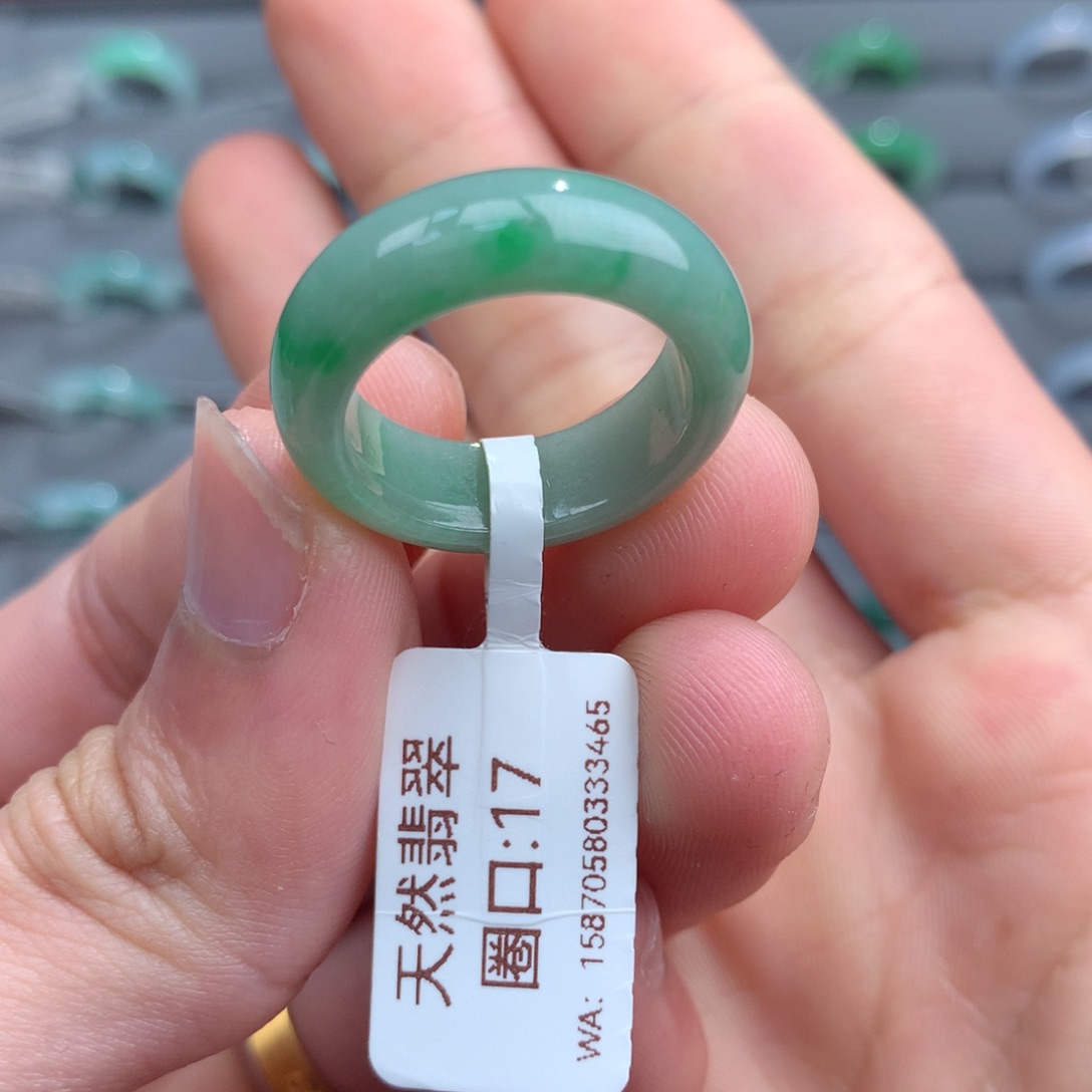 翡翠戒指未镶嵌天然