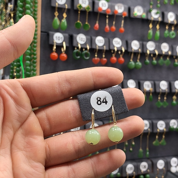 和田玉耳饰18K金镶嵌