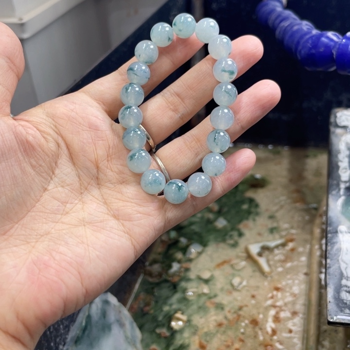 R***a未镶嵌定制翡翠边角料