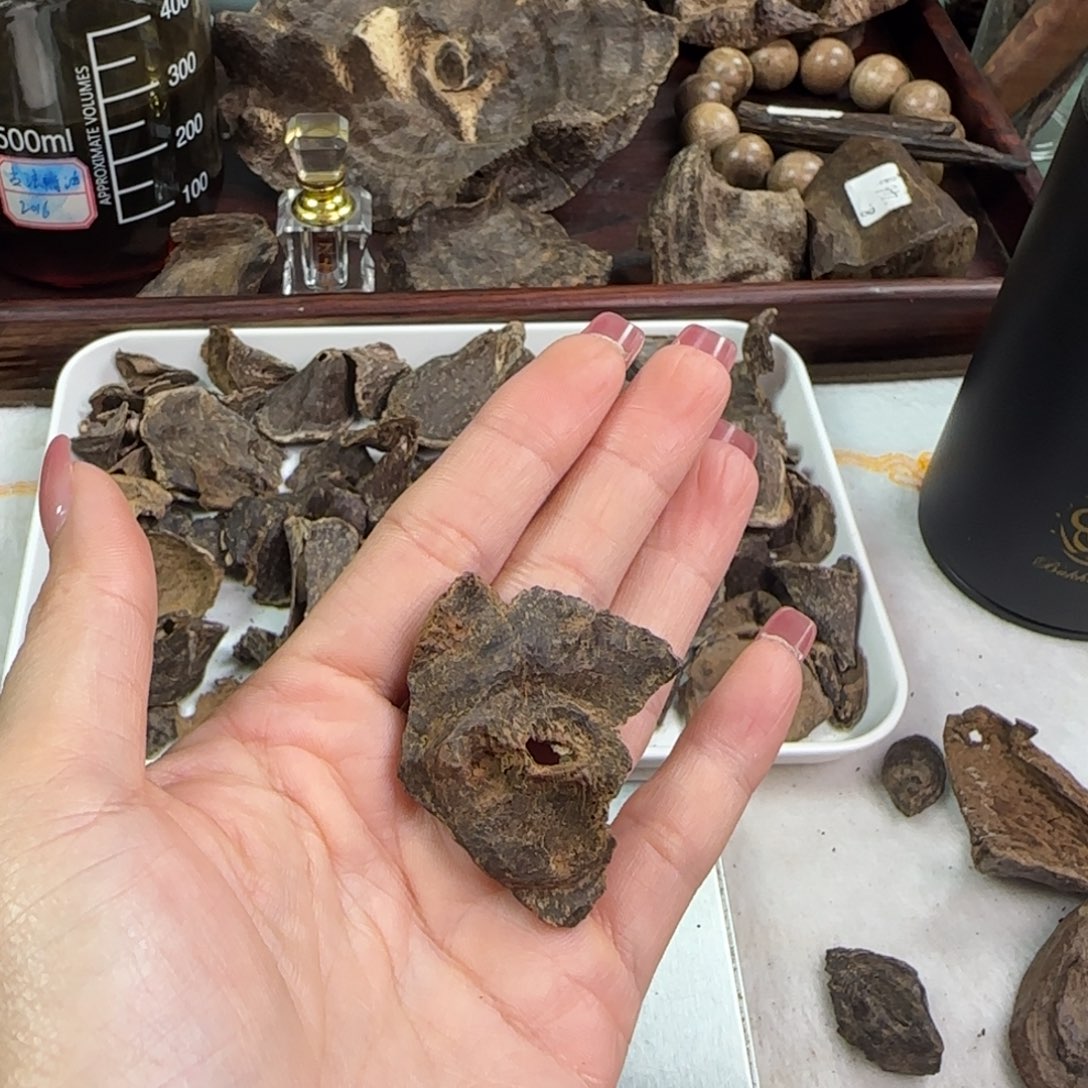 沉香沉香碎屑海南小包头3.5g