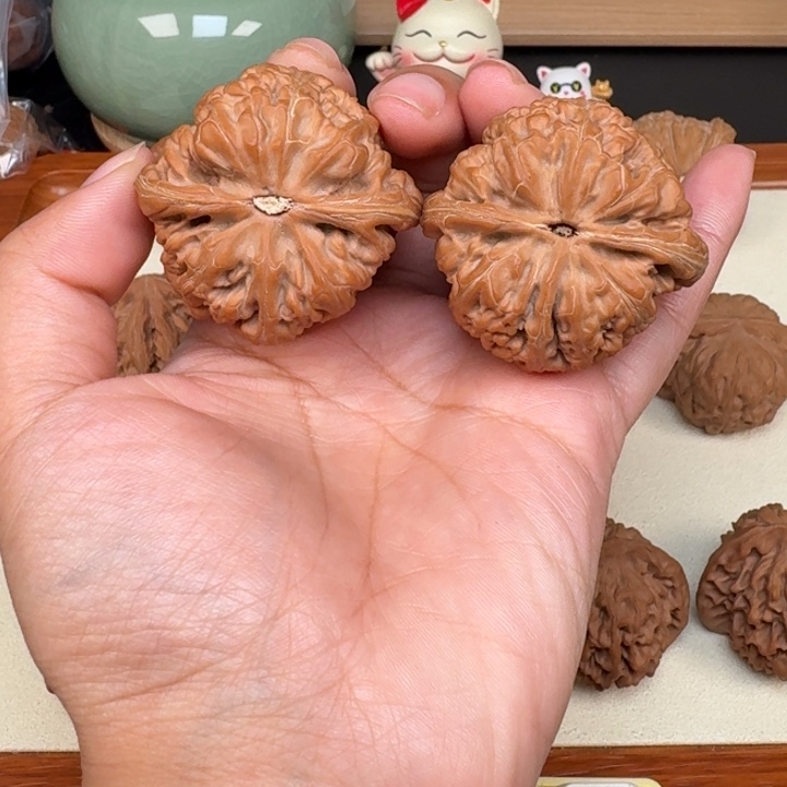 拿****把件文玩核桃全品粗筋45