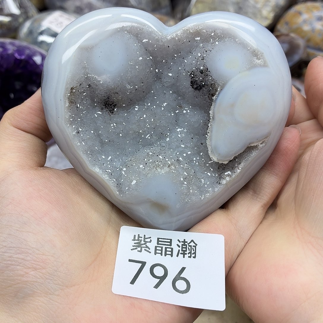 未镶嵌水晶大型摆件（非配饰）