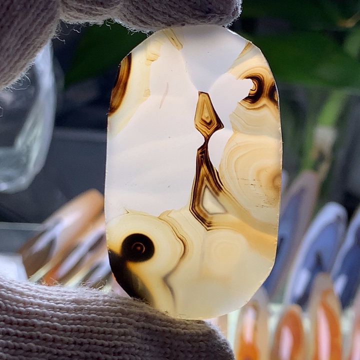 未镶嵌玛瑙/玉髓珠宝半成品205