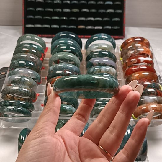 玛瑙/玉髓未镶嵌手镯