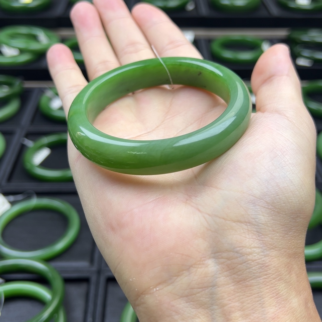 和田玉（碧玉）未镶嵌手镯57.58