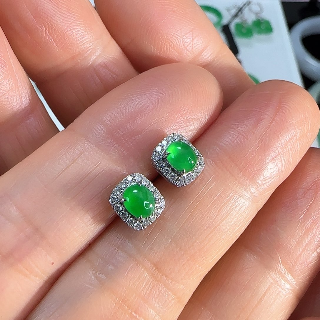 翡翠耳饰18K金镶嵌耳钉
