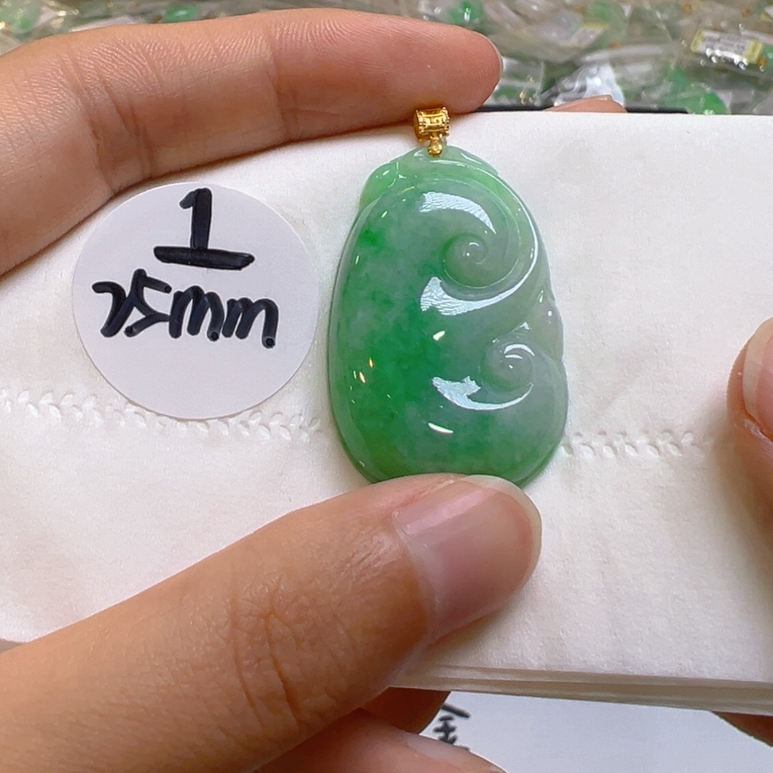 翡翠18K金镶嵌吊坠(不含链)