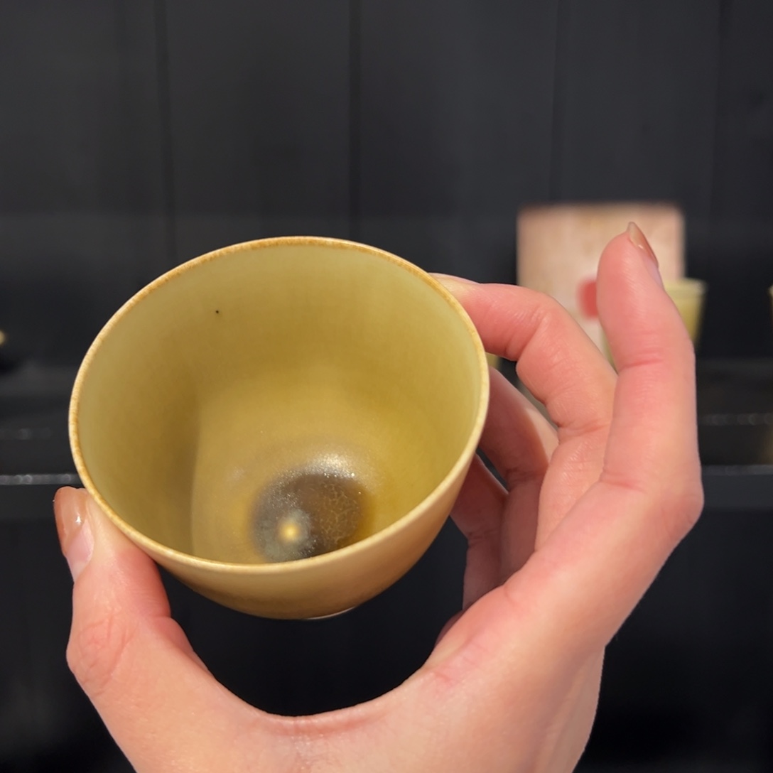 摆件陶瓷。     陶瓷。