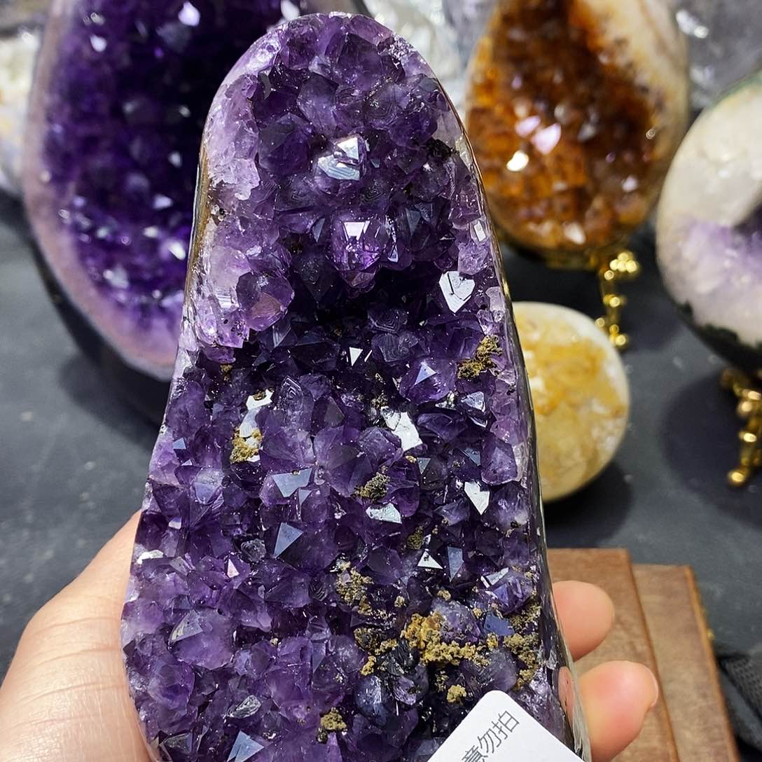 水晶大型摆件（非配饰）未镶嵌