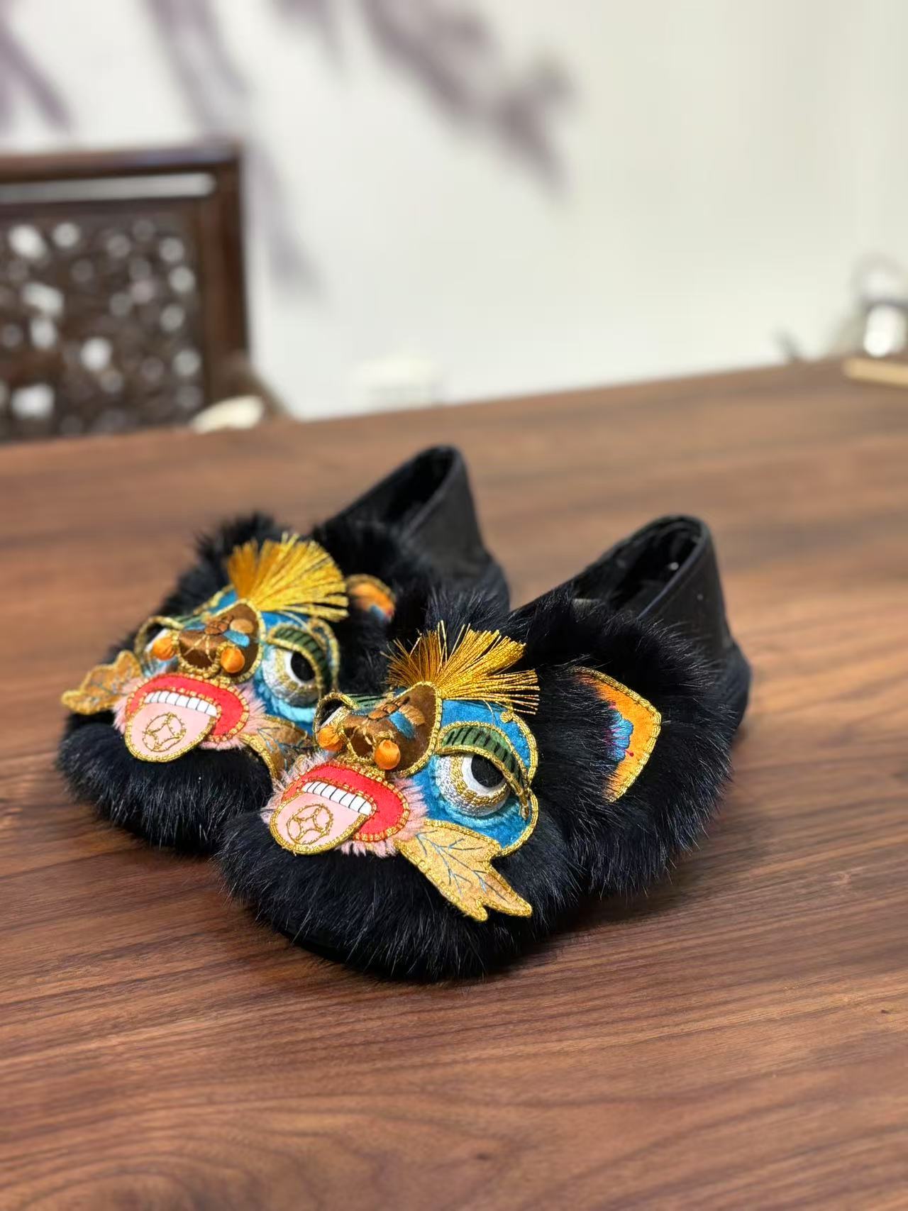 狮虎鞋玫瑰香手工千层底布鞋